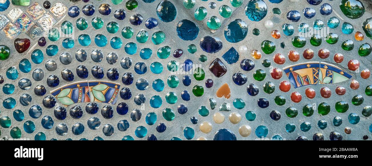 Azulejos de mosaico con piedras brillantes Foto de stock