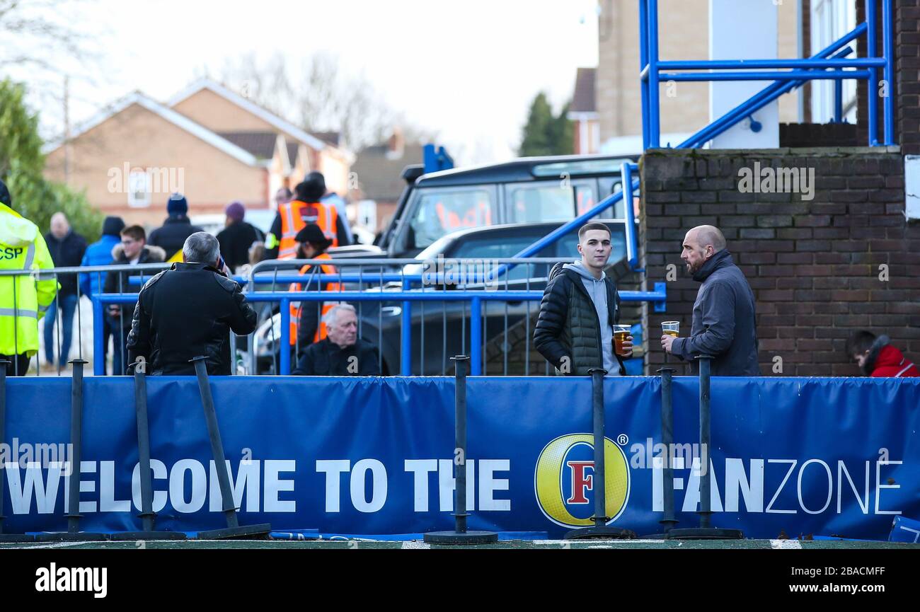 Fanzone de fútbol fotografías e imágenes de alta resolución Página 2