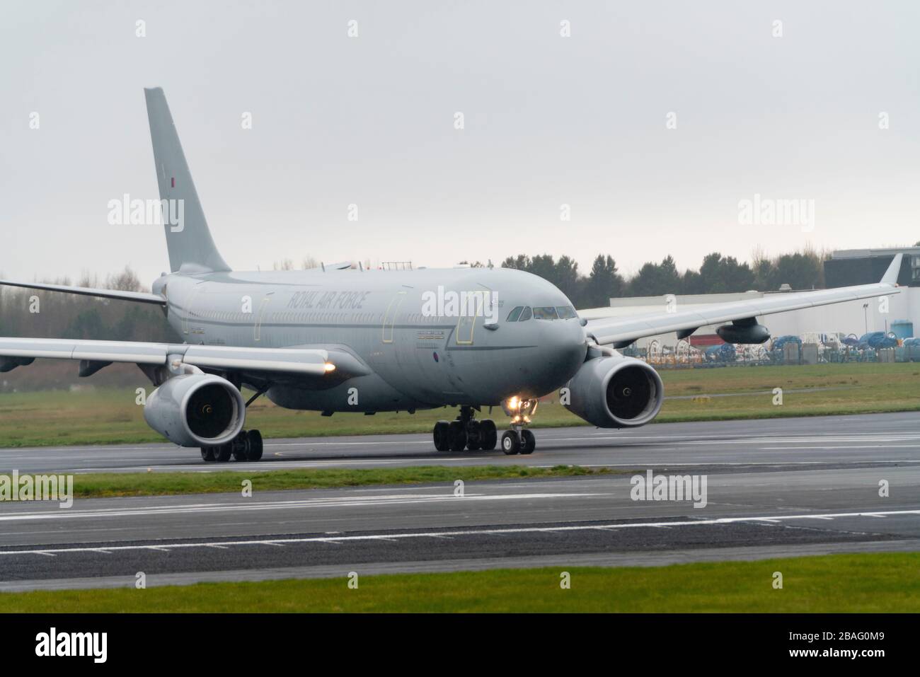 Ejército Real Fuerza Aérea Airbus A330 en el aeropuerto de Prestwick, Ayrshire, Escocia Reino Unido Foto de stock