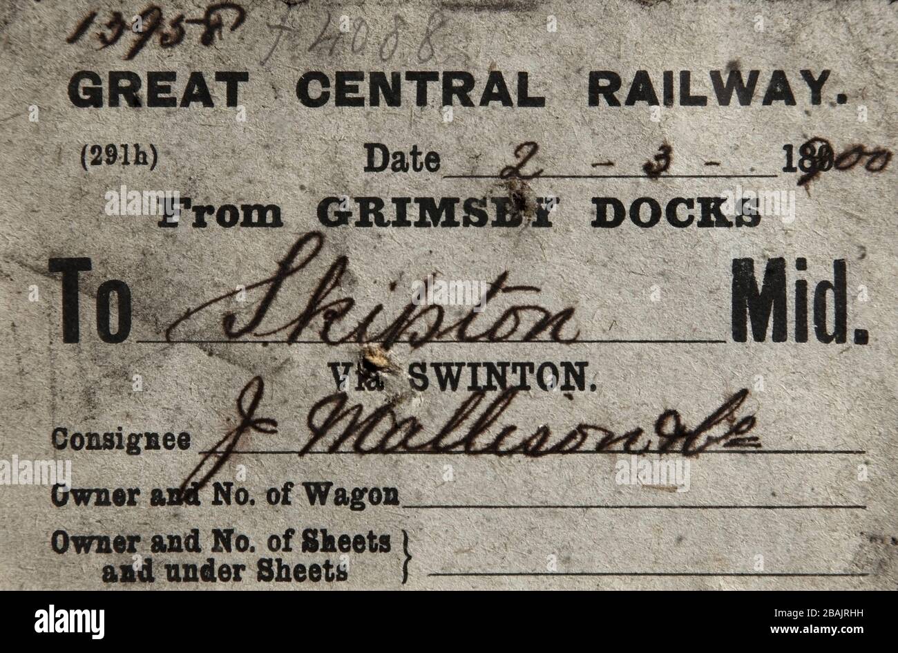 Antigua etiqueta para el envío de mercancías desde Grimsby Docks a la estación de ferrocarril de Skipton, Gran Ferrocarril Central, 2 de marzo de 1900. Foto de stock