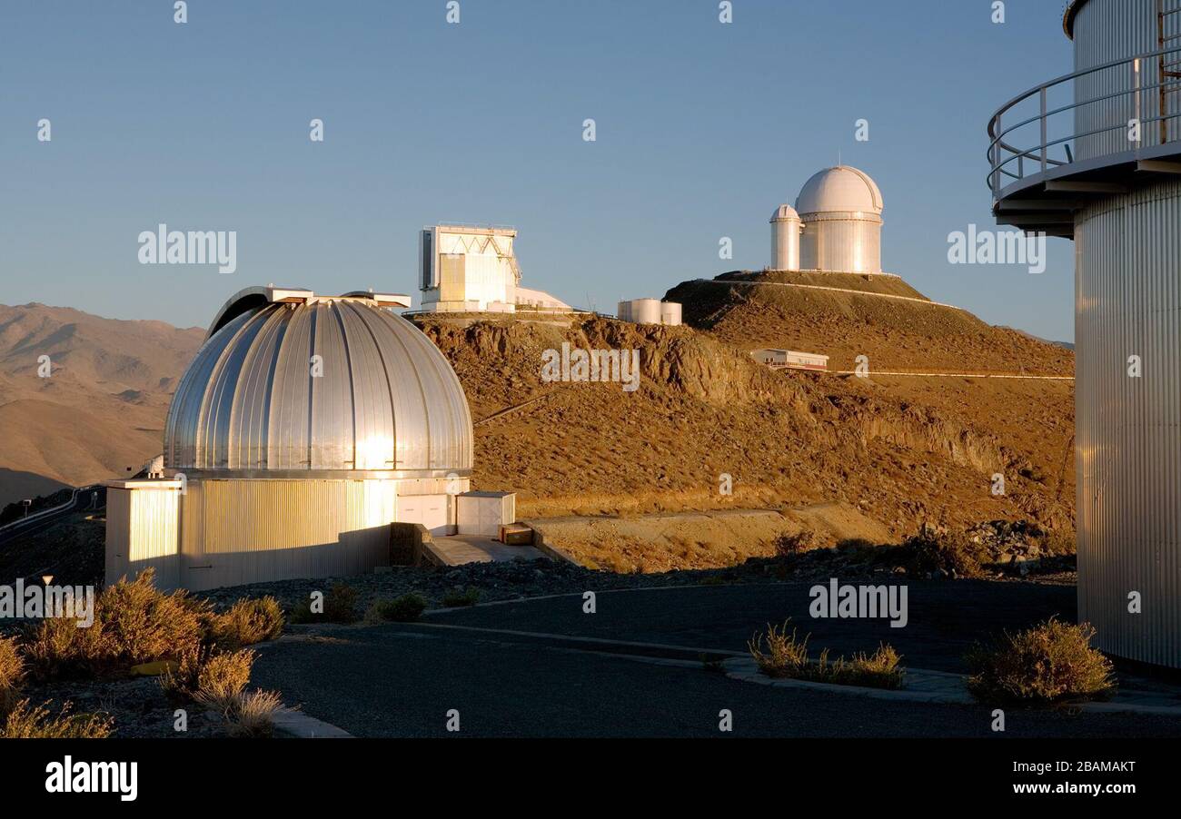 Observatorio la silla fotografías e imágenes de alta resolución - Alamy