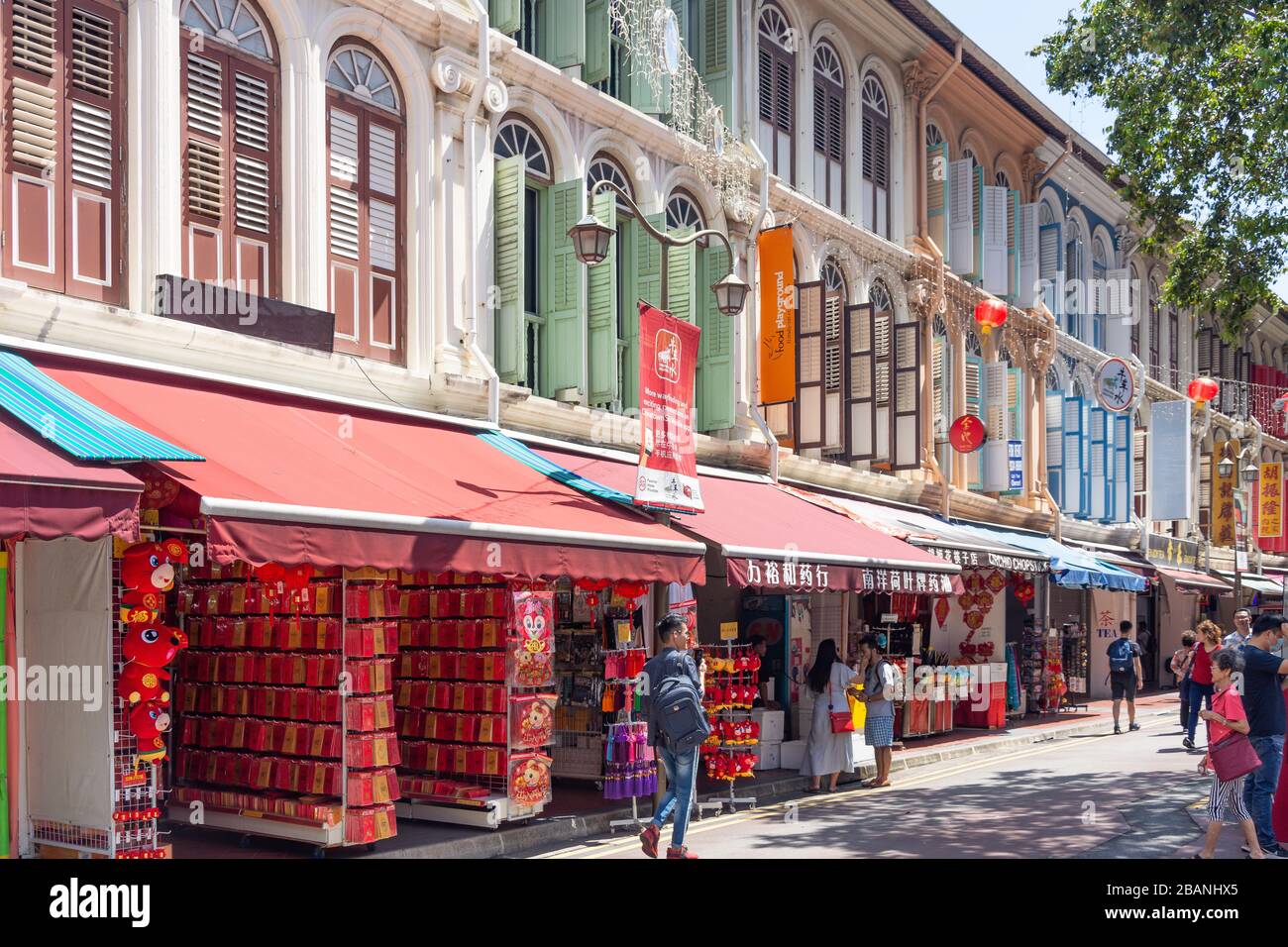 Casas de comercio coloniales, Sago Street, Chinatown, Zona Central, República de Singapur Foto de stock