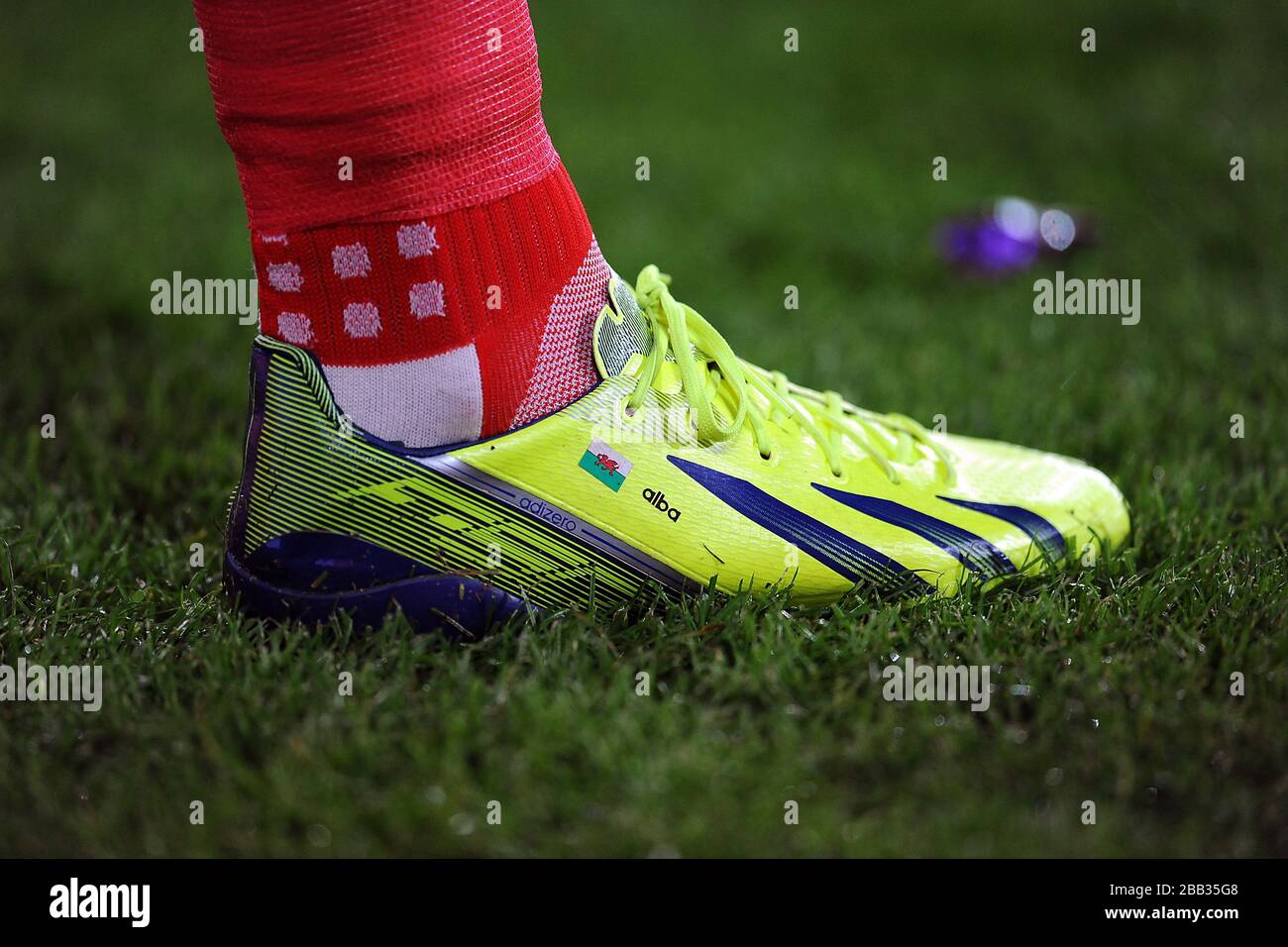Detalle de las botas de fútbol de Gareth Bale Fotografía de stock - Alamy
