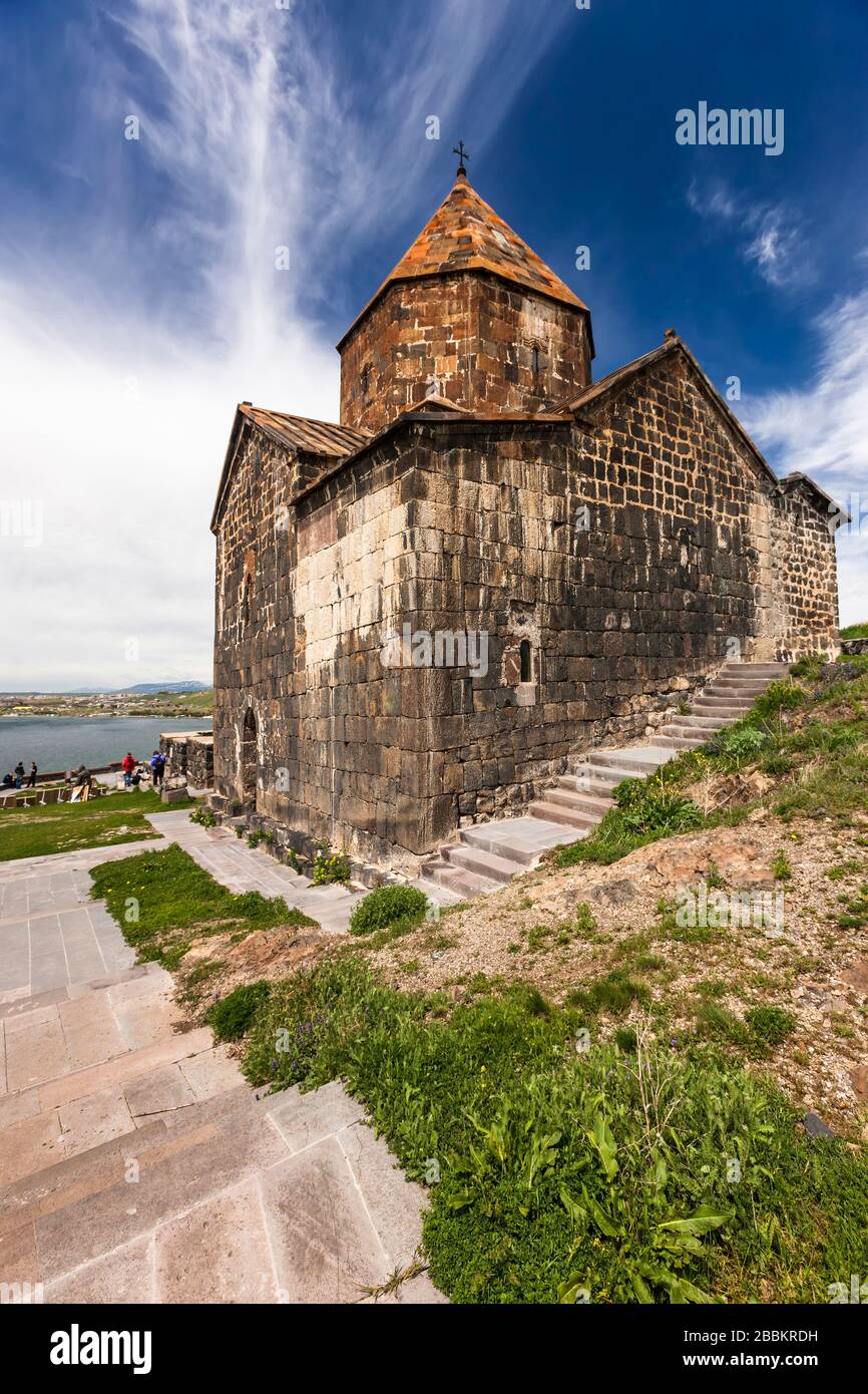 Monasterio de Sevanavank en el lago Sevan, complejo minástico armenio, provincia de Gegharkunik, Armenia, Cáucaso, Asia Foto de stock