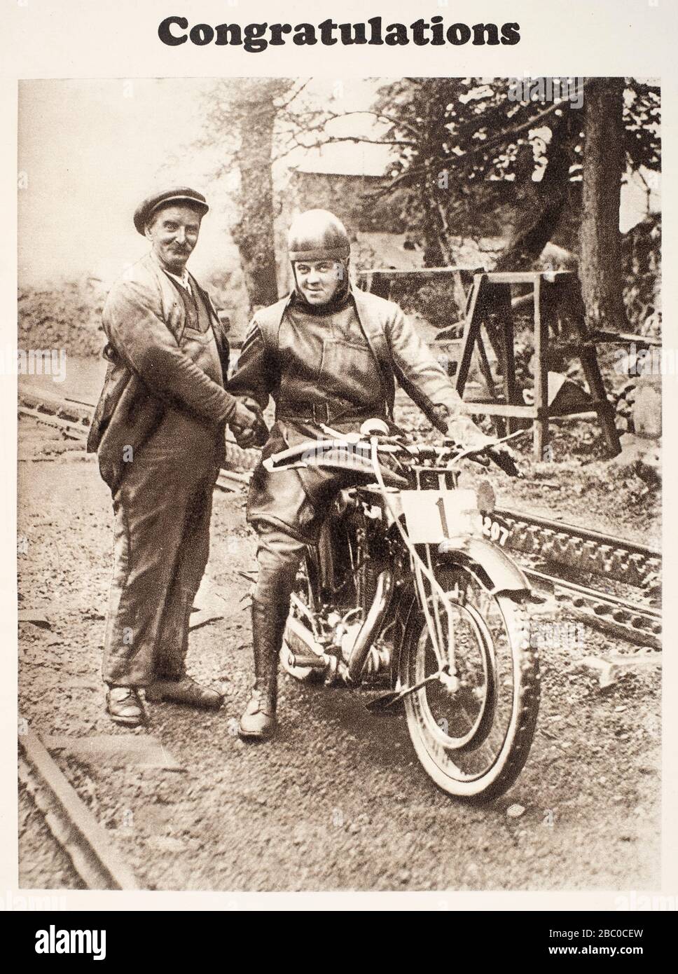 'Up Snowdon by Motorcycle', ilustración del folleto de ventas de 1924 para B.S.A. Ciclos Ltd Foto de stock