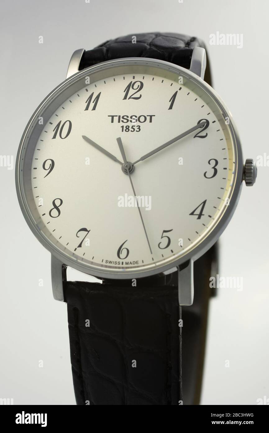 Le Locle, Suiza 15.01.2020 - Tissot hombre reloj caja de acero