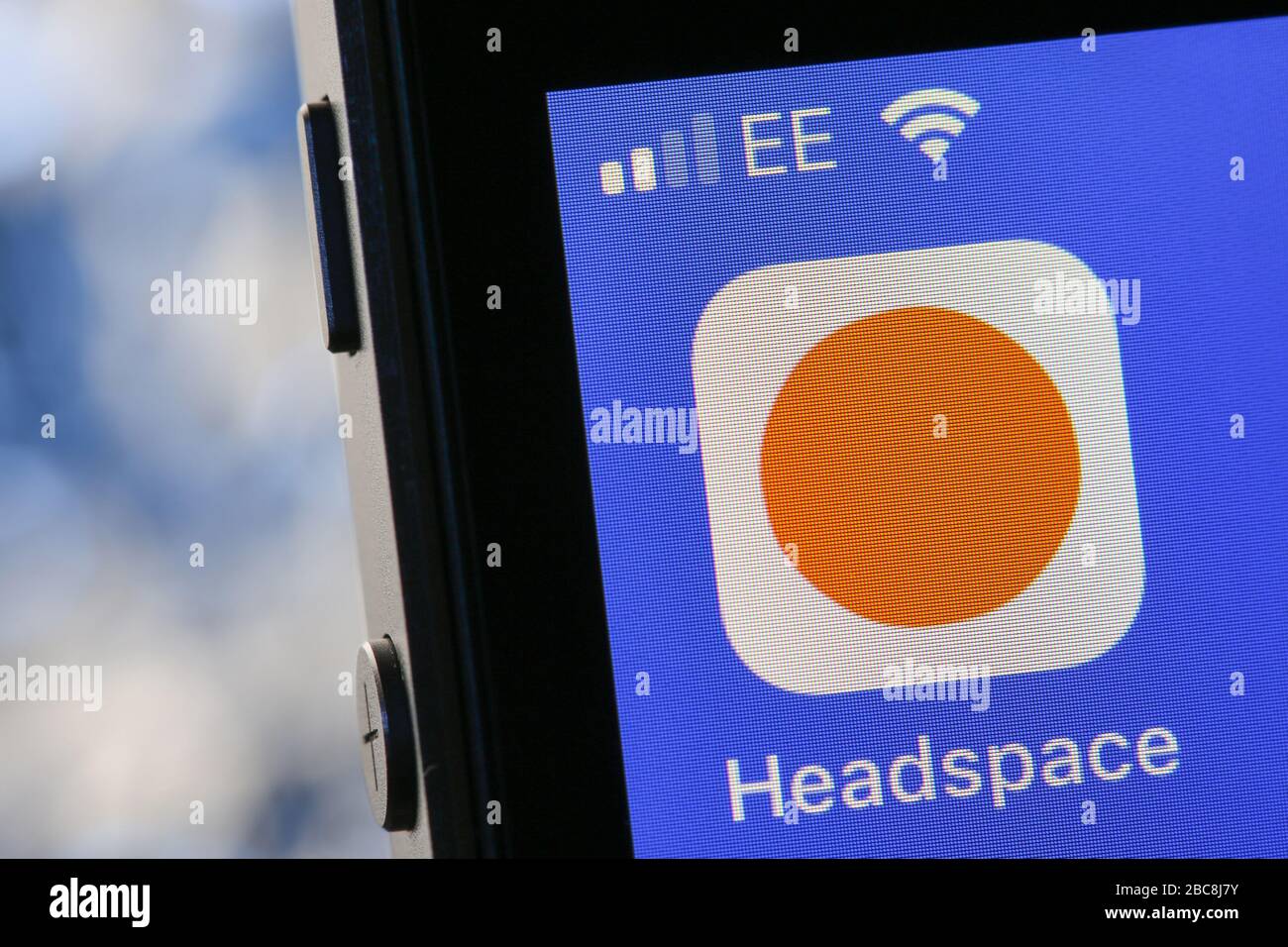 Aplicación de meditación en el espacio de cabeza en un iPhone Fotografía de  stock - Alamy