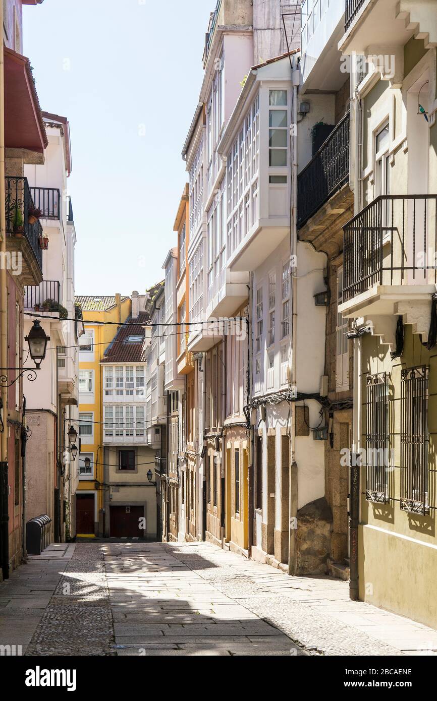 España, costa norte, Galicia, A Coruña, la Coruña, casco antiguo histórico  Fotografía de stock - Alamy