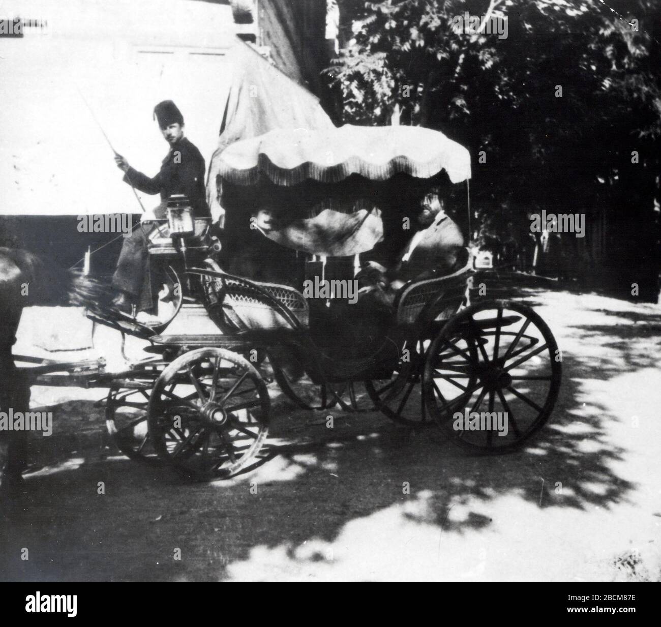 Ingles Theodor Herzl Montar En Un Coche De Caballos Probablemente Fotografiado En Izmir Turquia En 18 E I I I I U E O O I O E I I U E E U U O N O C E O I I O