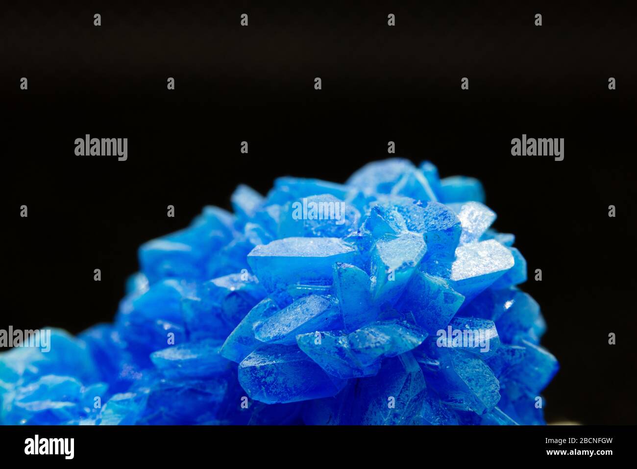 Sulfato de cobre estructura quimica fotografías e imágenes de alta