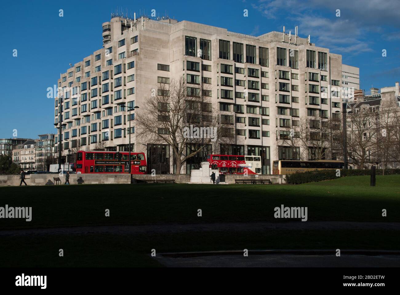 New Zealand War Memorial InterContinental London Park Lane One Hamilton Place, Park LN, Mayfair, Londres W1J John Hardwick-Smith Paul Dibble Foto de stock