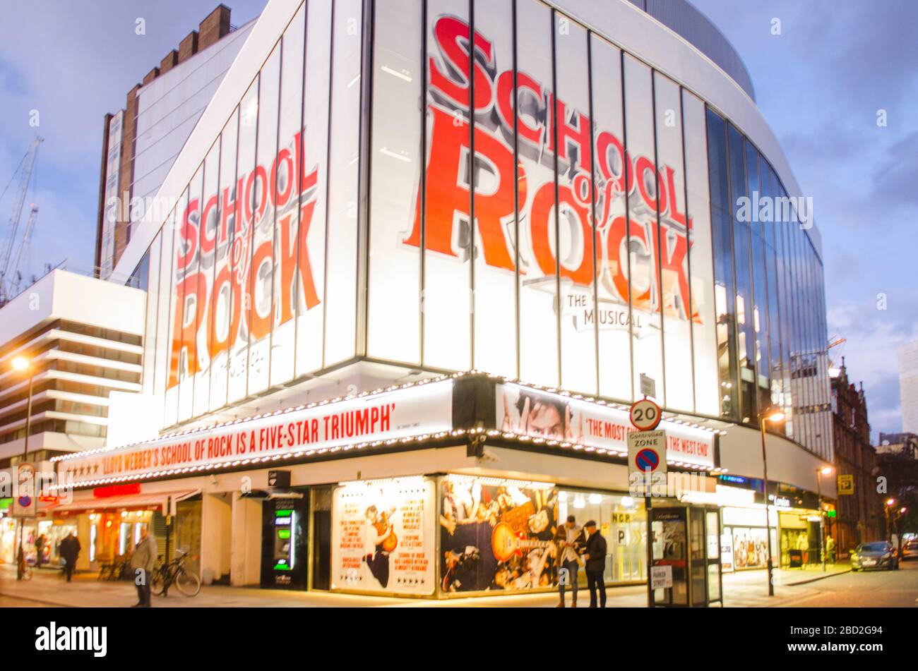 Espectáculo teatral de la Escuela de Rock en el West End de Londres Foto de stock