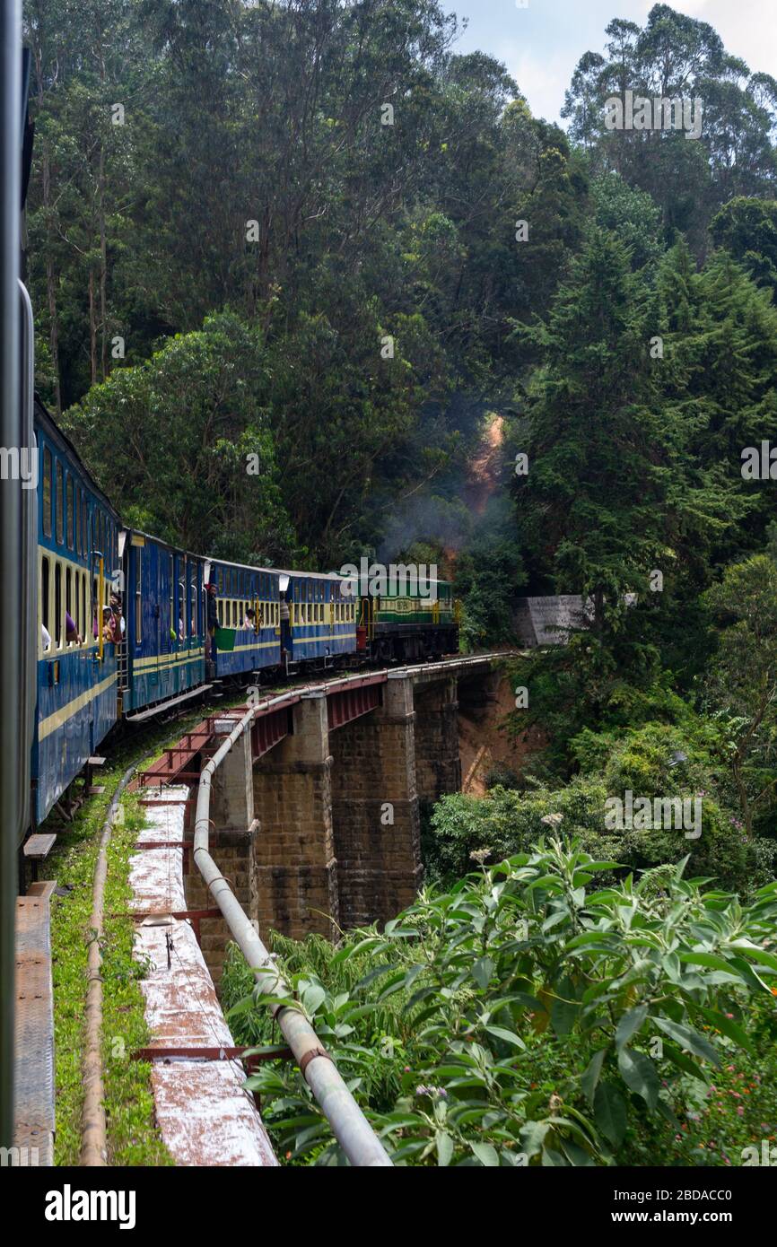 Ferrocarril De Montaña Nilgiri Fotografías E Imágenes De Alta