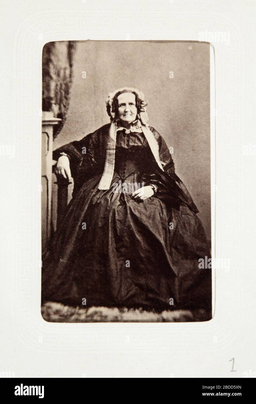 'Fotografiporträtt; Fotografifi på Fredrica Hök.; fecha de mediados del siglo XIX QS:P571,+1850-00-00T00:00:00Z/7; LSH 107579 (hm dig18778); ' Foto de stock