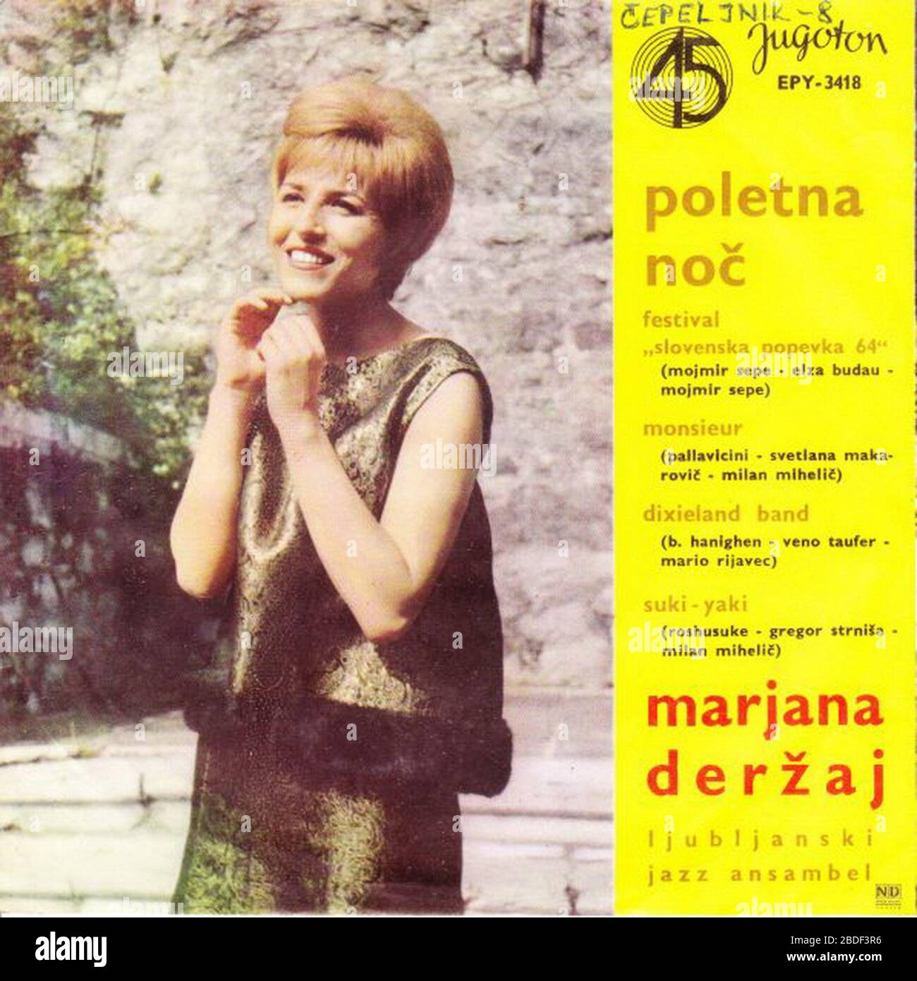 'lovenščina: Plošča Poletna noč Marjane Deržaj.; 1964; https://www.discogs.com/Marjana-Der%C5%BEaj-Ljubljanski-Jazz-Ansambel-Poletna-No%C4%8D/release/1671171; Jugoton; ' Foto de stock