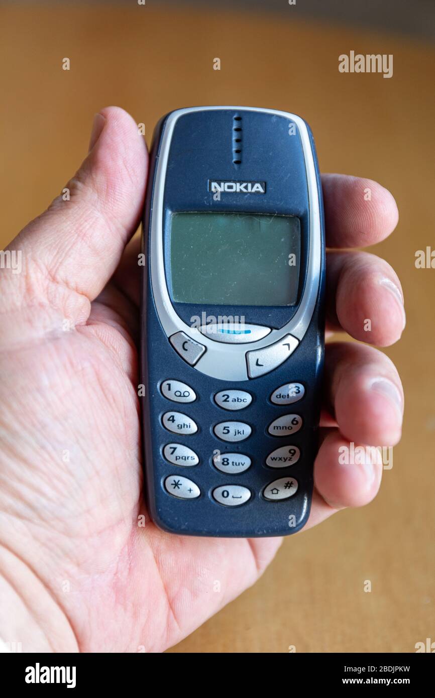Icónico Nokia 3310, lanzado en 2000, uno de los teléfonos más exitosos