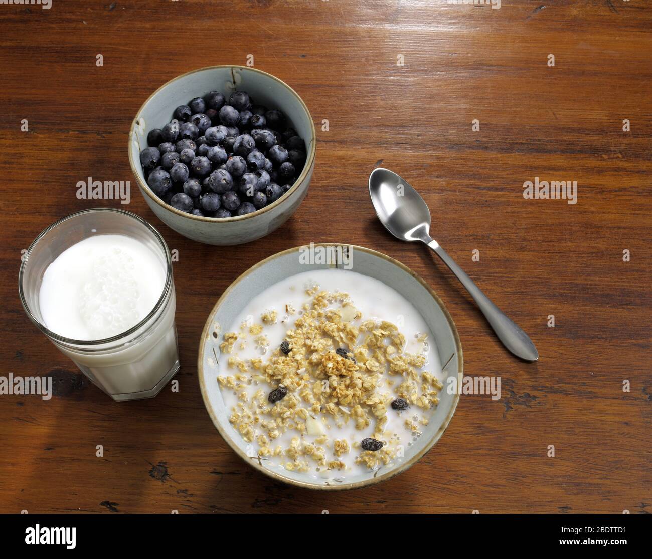 Tazón de cereales para el desayuno Foto de stock