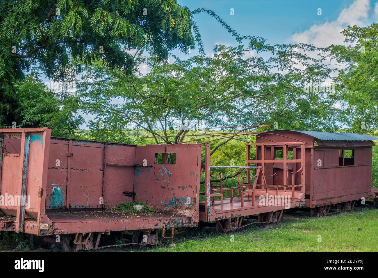 Vagones de ferrocarril, Betty's Hope Sugar Mill, Antigua, Indias Occidentales Foto de stock