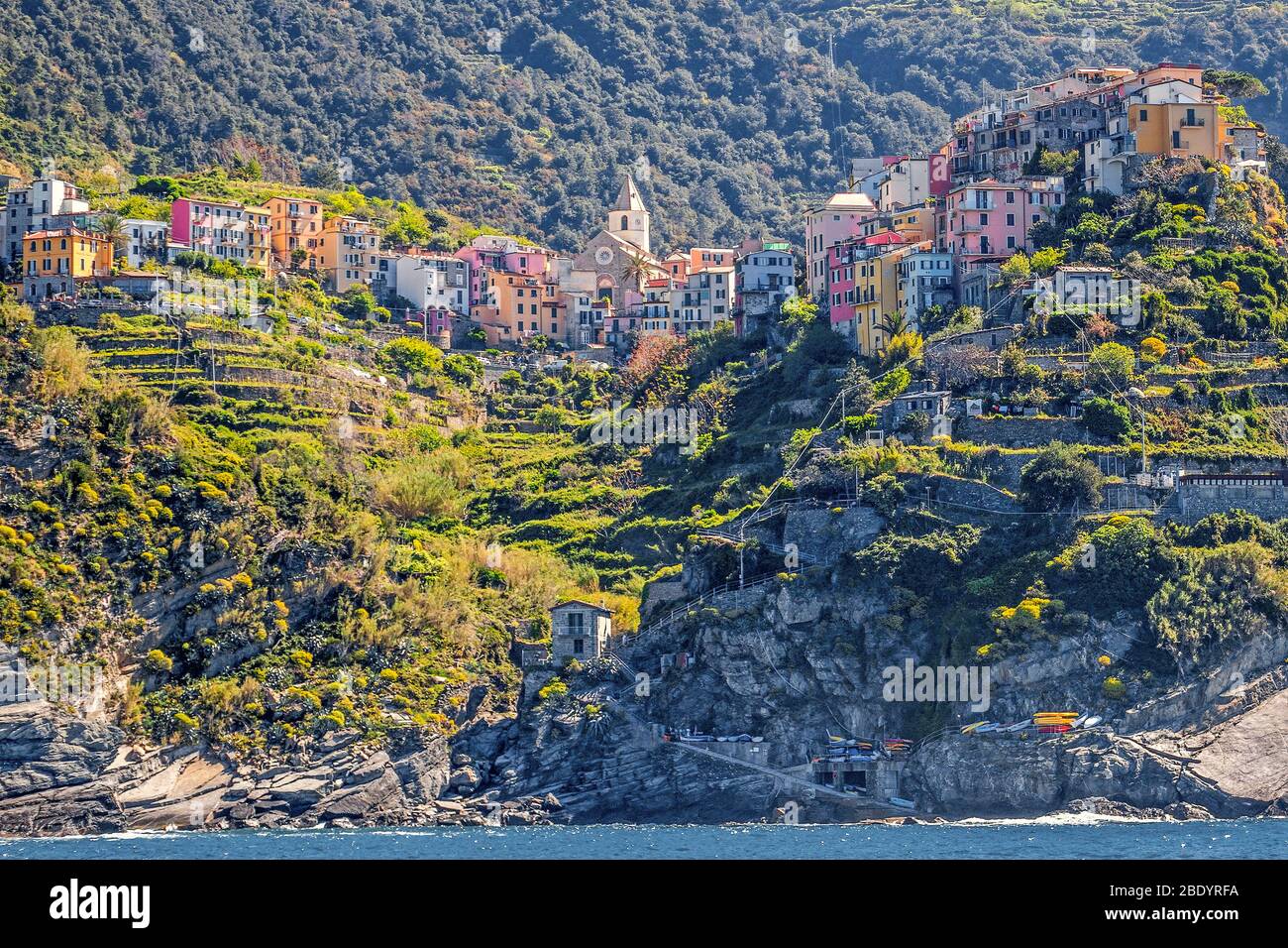 Parte de la aldea de Corniglia, Cinque Terre, La Spezia, Liguria, Italia Foto de stock