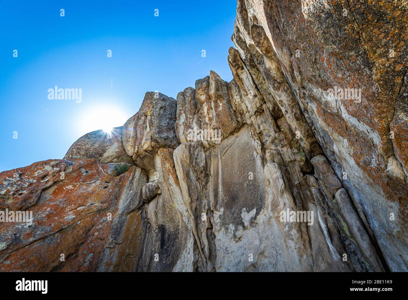 La ciudad de rocas en Idaho marcó el punto medio de la California Trail y hoy ofrece actividades de escalada en roca. Foto de stock