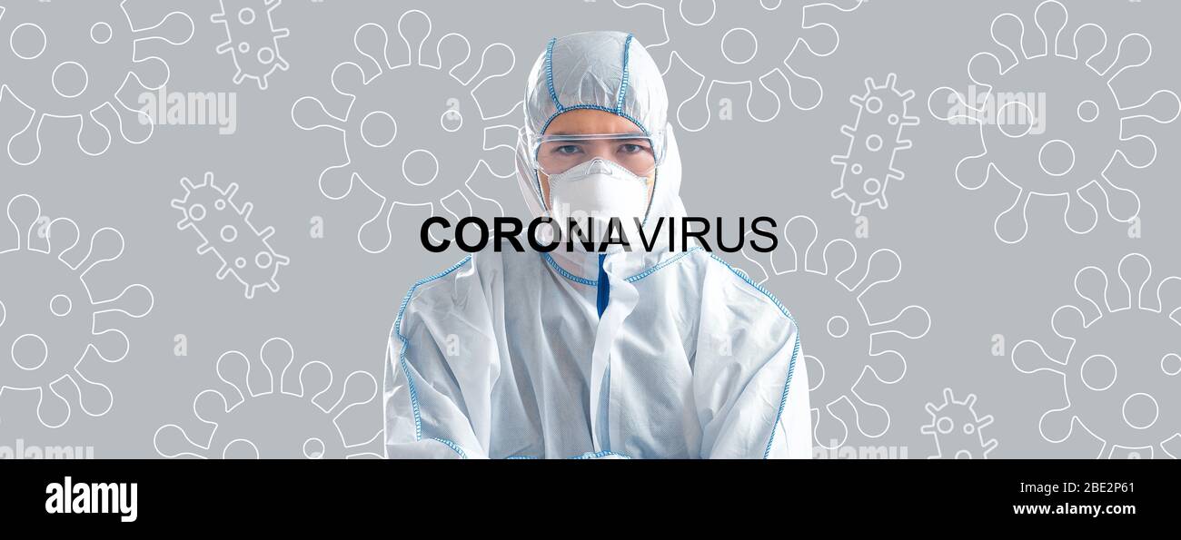 Alerta mundial de epidemias. Collage con el trabajador médico asiático en traje protector, palabra CORONAVIRUS y bacterias, panorama Foto de stock