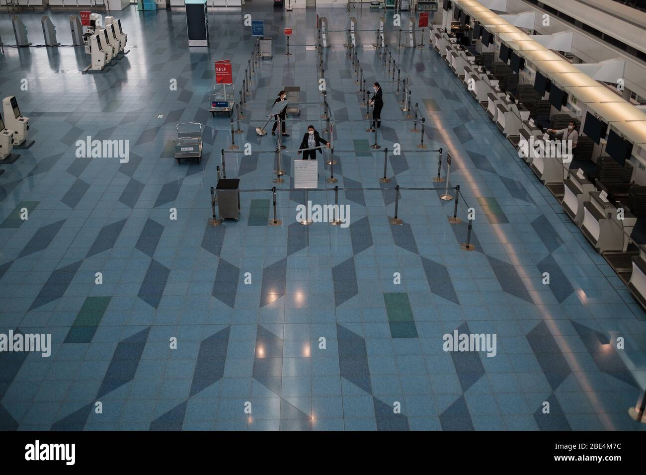 Delta Airlines Check Fotos e Imágenes de stock - Alamy