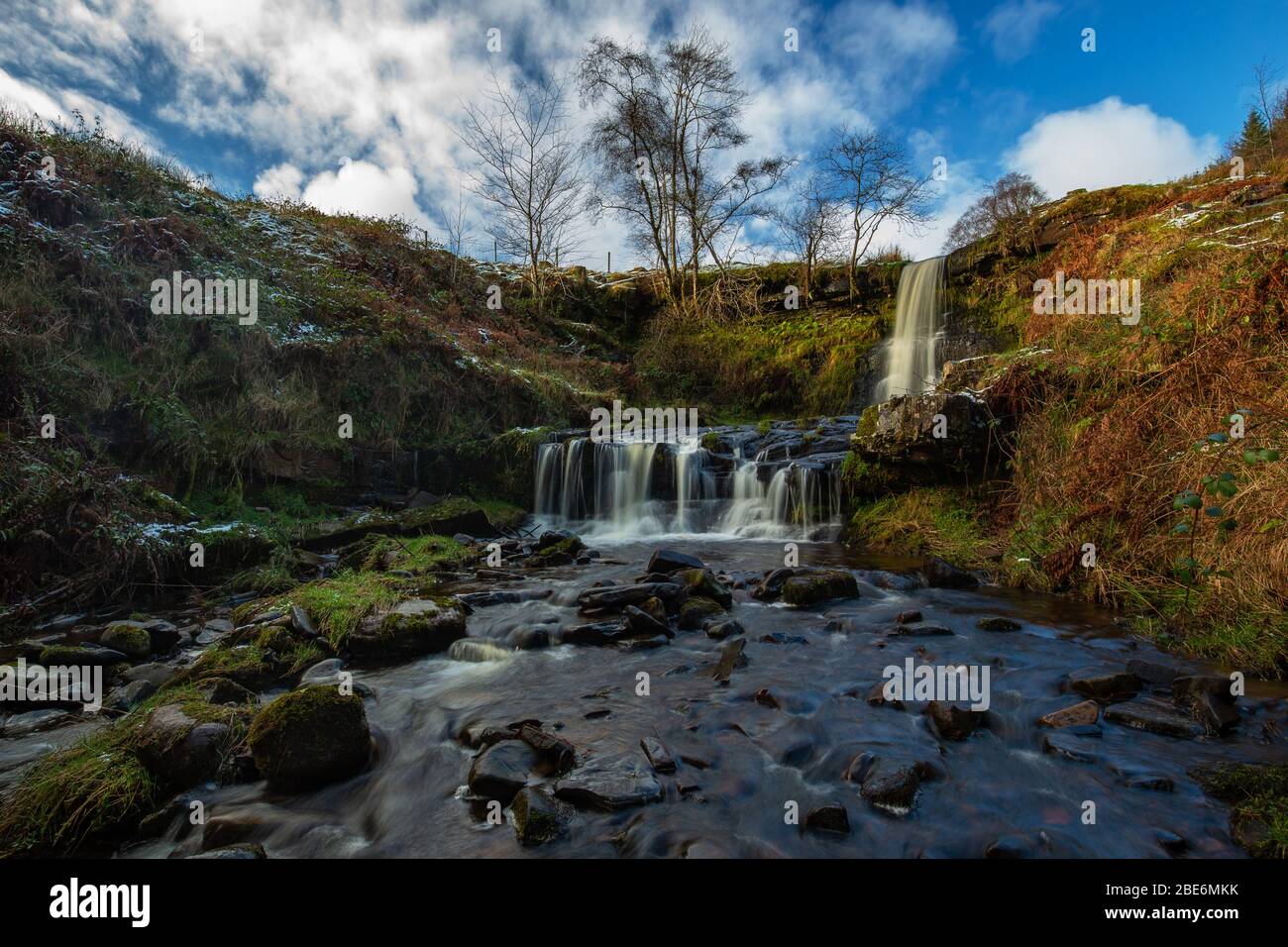 Cascada en Blaen y Glyn' en Nant Bwrefwr, Nr Talybont, Gales Foto de stock