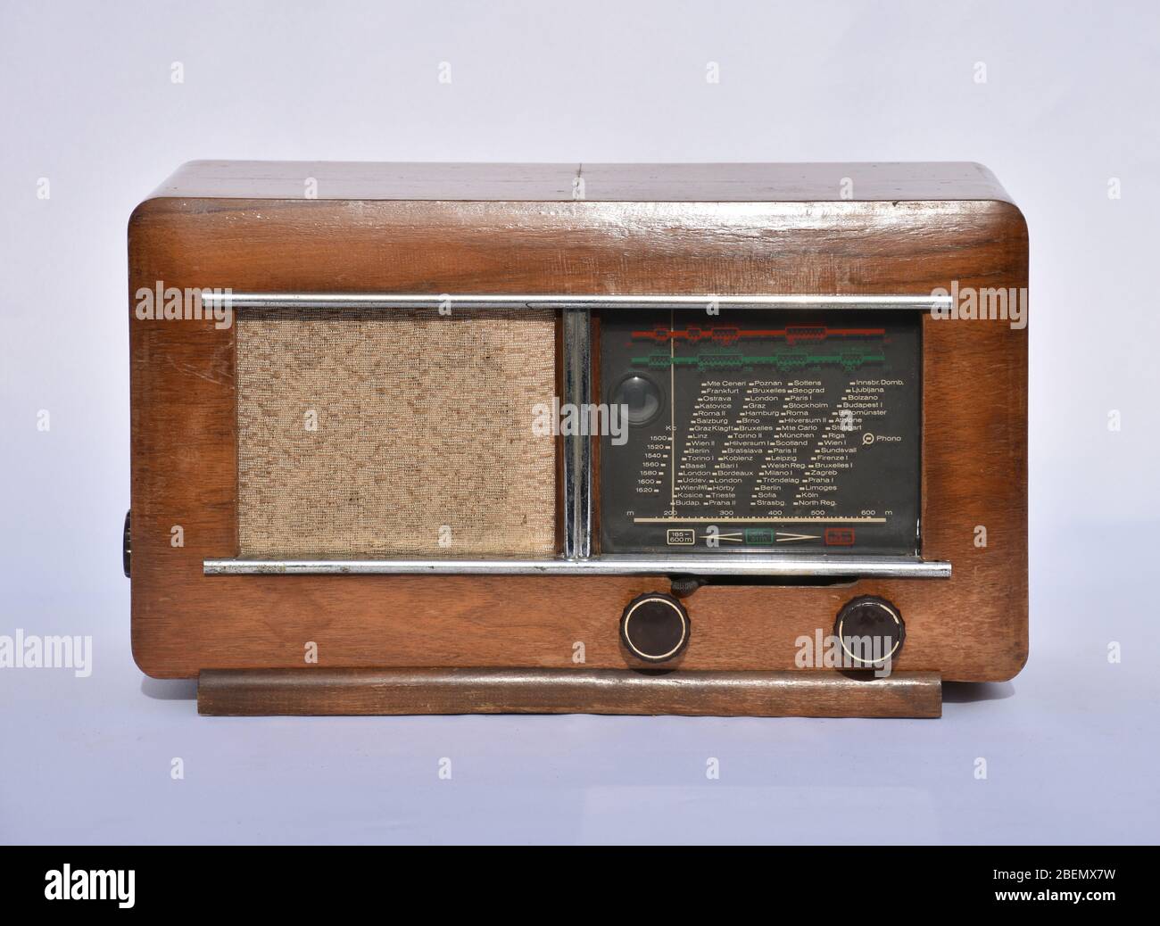 Ingelen Columbus 50, Ingelen, Columbus, 50, Radio, Rundfunkempfänger, 1949,  1950. Radiogerät, Superhet, Mittelwelle, Kurzwelle, Nachkriegsgerät, Rundf  Fotografía de stock - Alamy