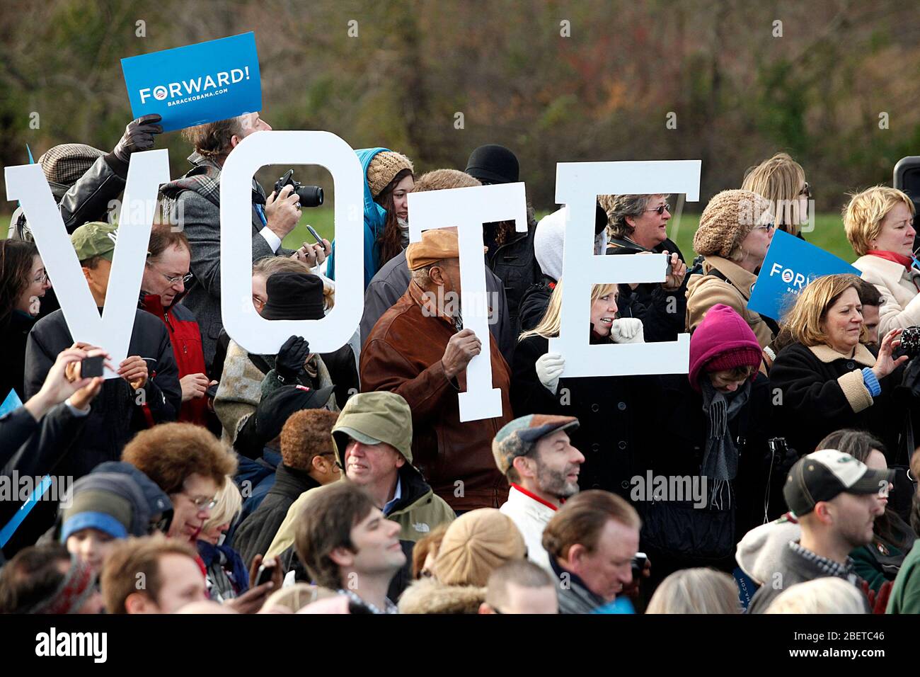 BLUE BELL, PA - NOVIEMBRE 5: El presidente Bill Clinton habla en un rally de las raíces de la hierba de Obama en Montgomery County Community College en Blue Bell, Pa on N. Foto de stock