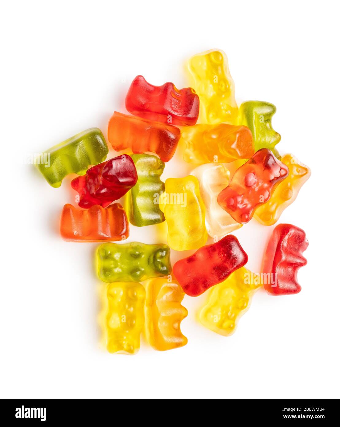 Osos gomosos, caramelos de gelatina. Coloridas cintas aisladas sobre fondo blanco. Foto de stock