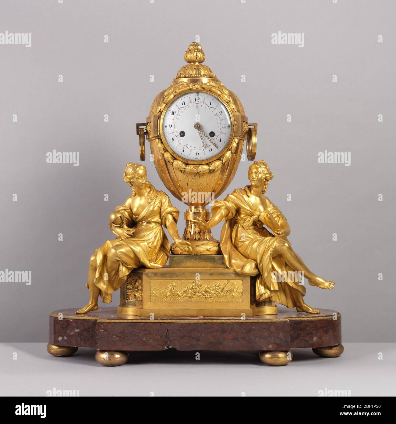 Manijas del reloj fotografías e imágenes de alta resolución - Alamy