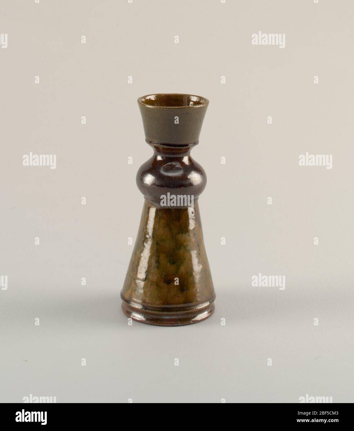 Cuerpo De Paredes Delgadas Imagenes De Stock Cuerpo De Paredes