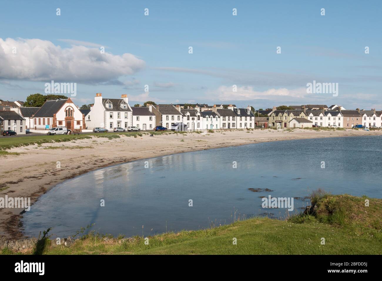 Port Ellen, un pequeño pueblo pintoresco en la costa sur de la Isla de Islay, Escocia Foto de stock