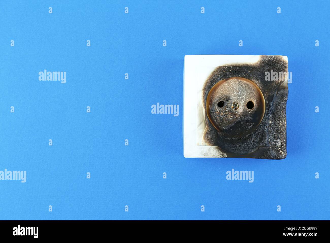 Enchufe Quemado Fotos e Imágenes de stock Alamy