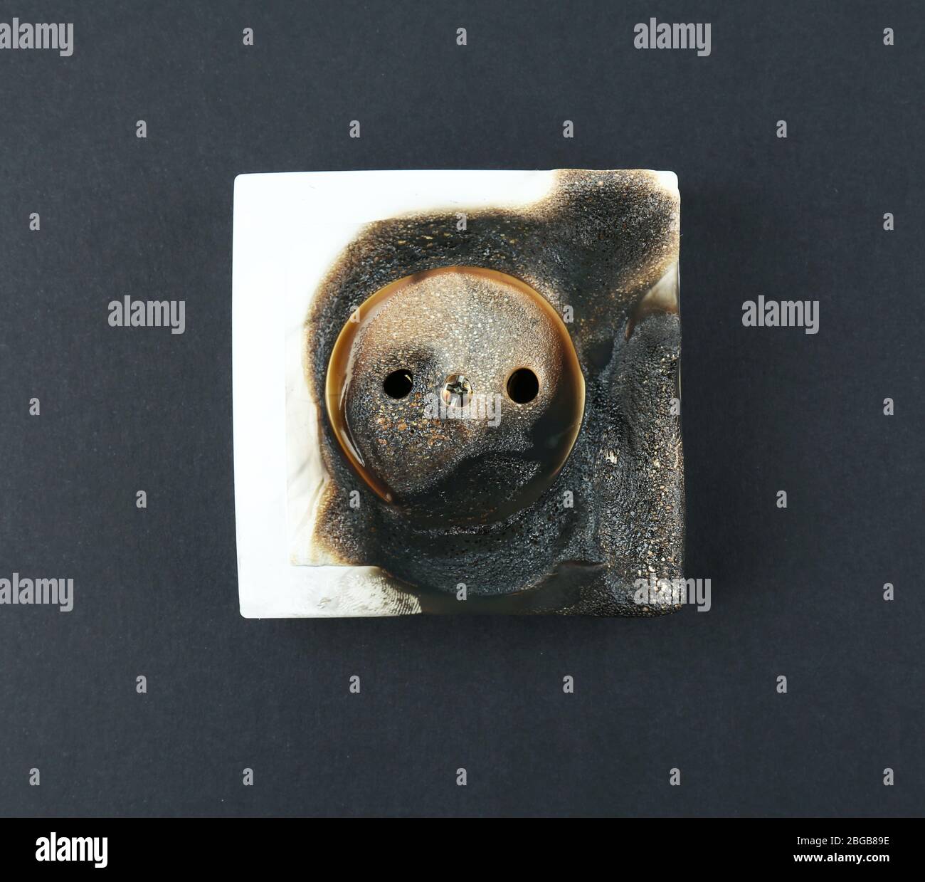 Enchufe Quemado Fotos e Imágenes de stock Alamy