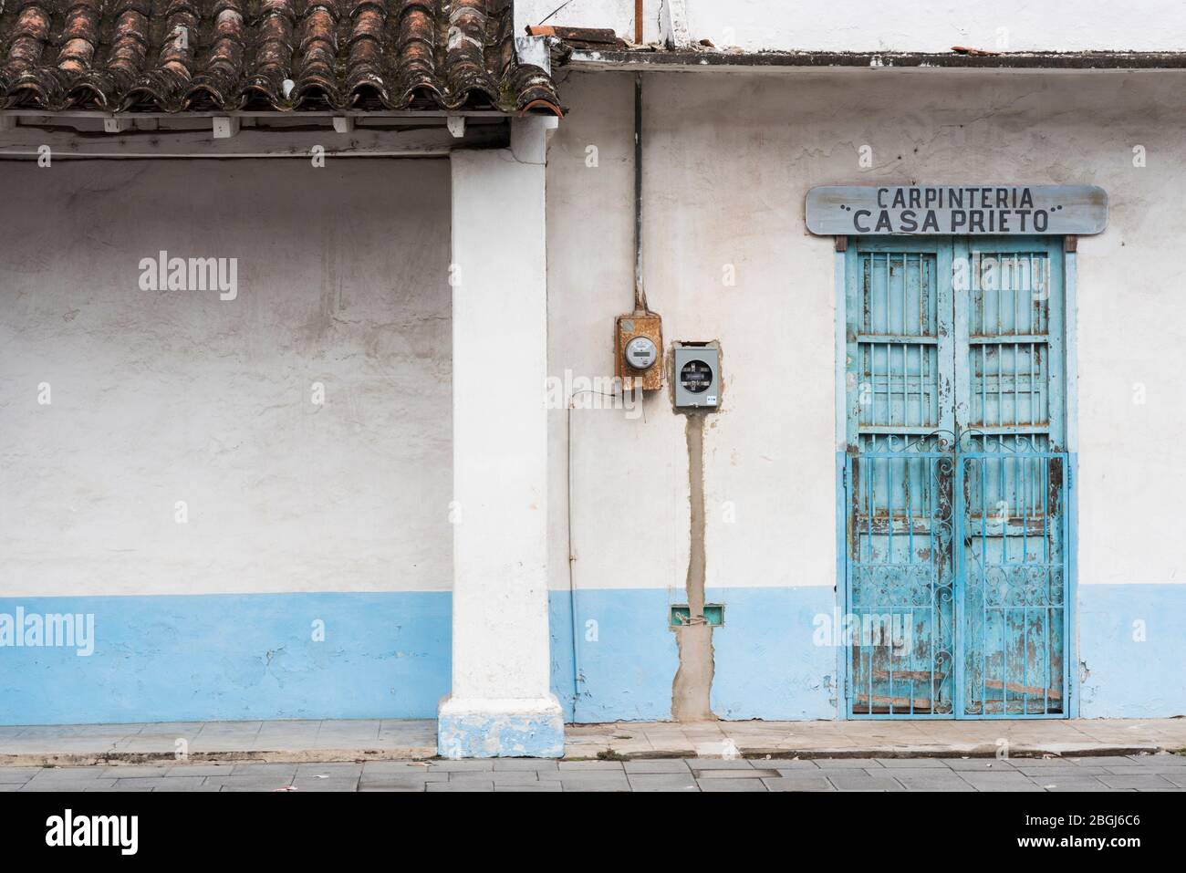Calles en el tranquilo pueblo de Tlacotalpan, Veracruz Foto de stock