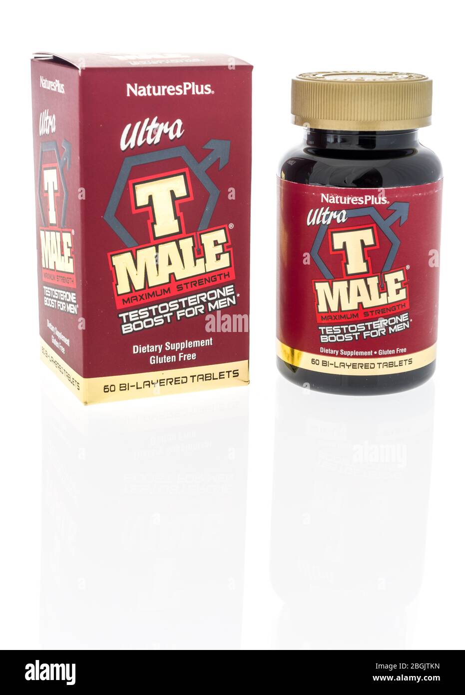 Winnectonne, WI - 21 de abril de 2020: Una botella de Naturesplus ultra T  macho suplemento de testosterona sobre un fondo aislado Fotografía de stock  - Alamy
