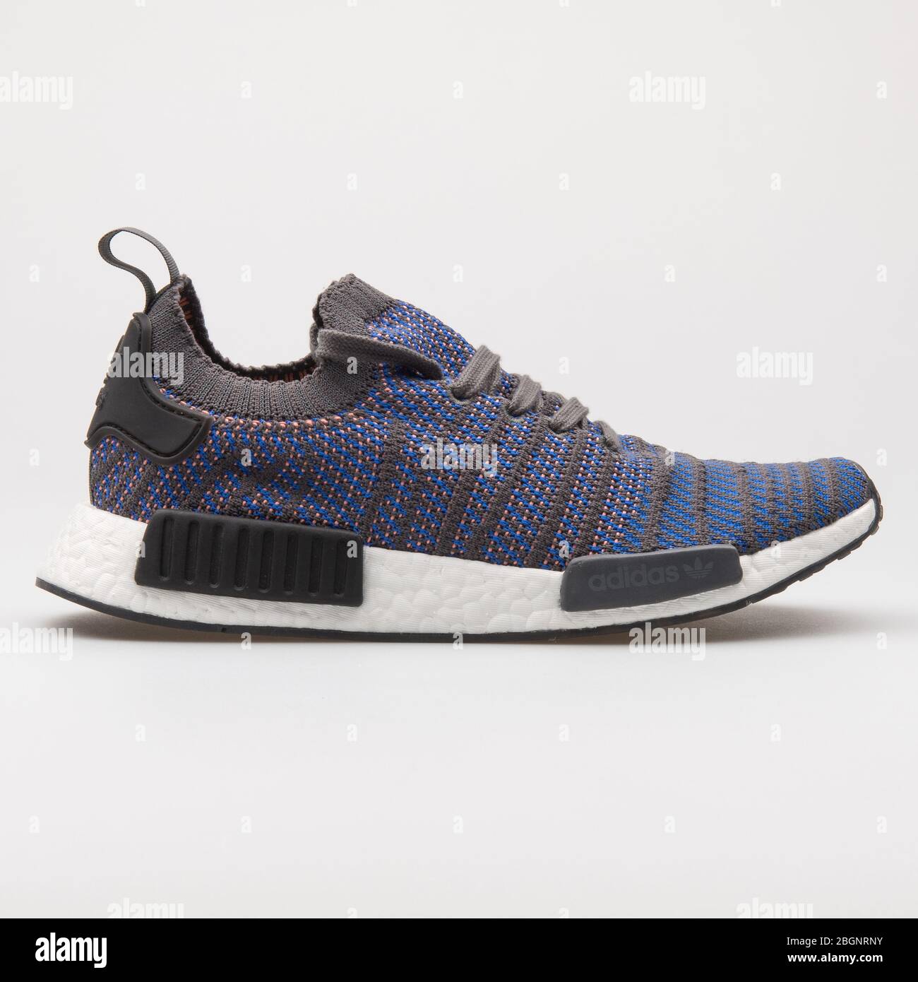Adidas nmd r1 sales gris y rosa