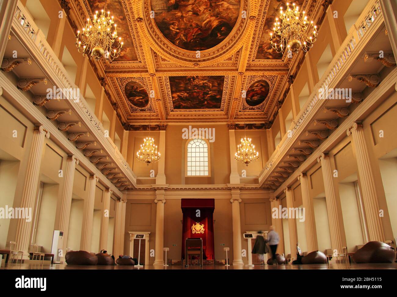 El hermoso Banqueting Hall de Londres es el último remanente sobreviviente del Palacio de Whitehall, la mayoría de los cuales se quemaron hasta el suelo en 1698 Foto de stock