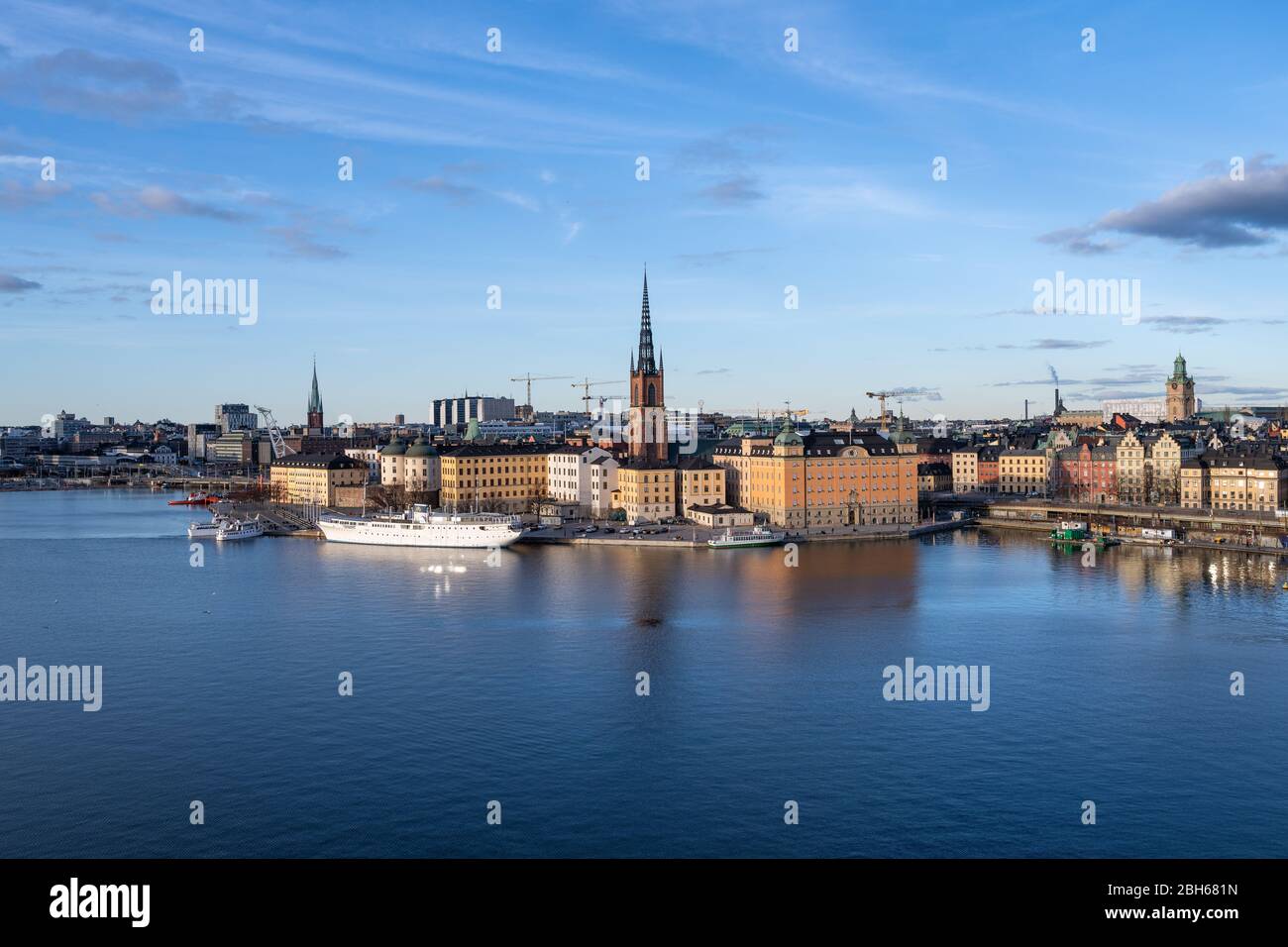 Gamla Stan de Monteliusvägen, Estocolmo. Foto de stock