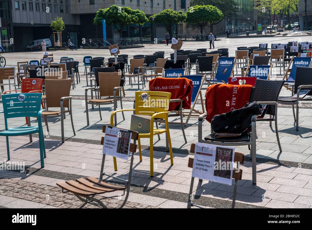 1000 sillas vacías fotografías e imágenes de alta resolución - Alamy
