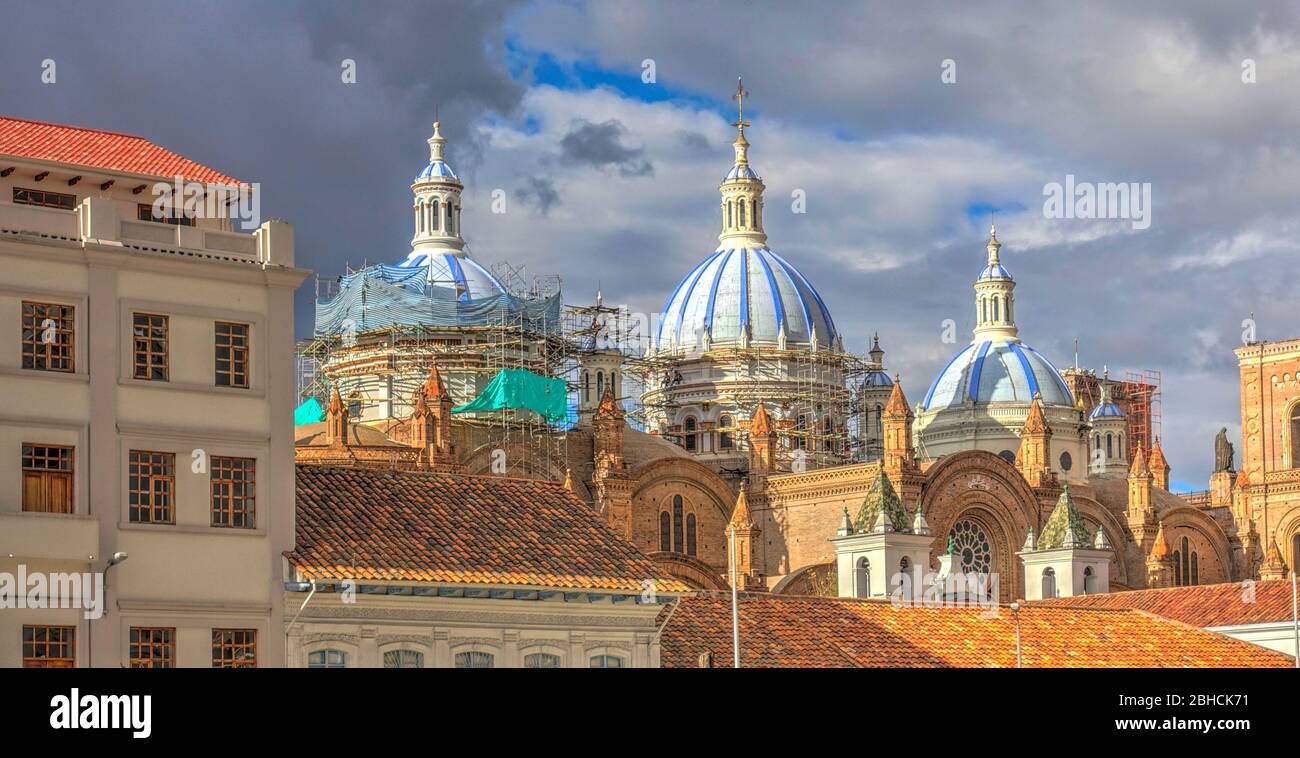 Monumentos históricos de Cuenca, Ecuador Fotografía de stock Alamy