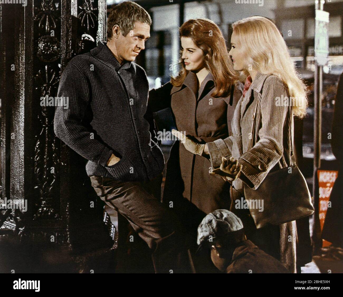 STEVE MCQUEEN, ANN-MARGRET, Tuesday Weld, EL CINCINNATI KID, 1965 Foto de stock