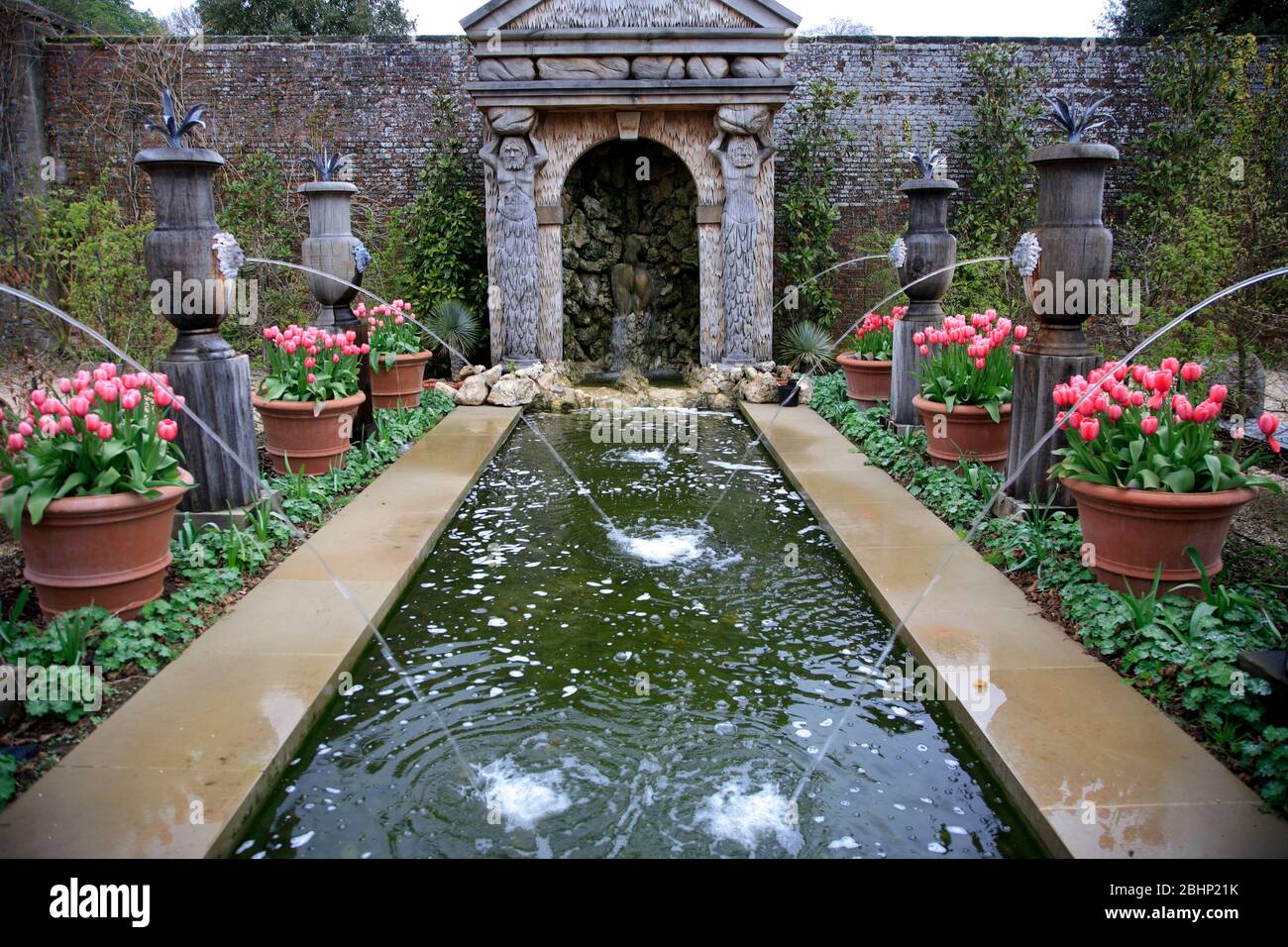 El Jardín del Conde de Coleccionista, el castillo de Arundel; la ciudad de Arundel; Sussex; Inglaterra; Reino Unido Foto de stock