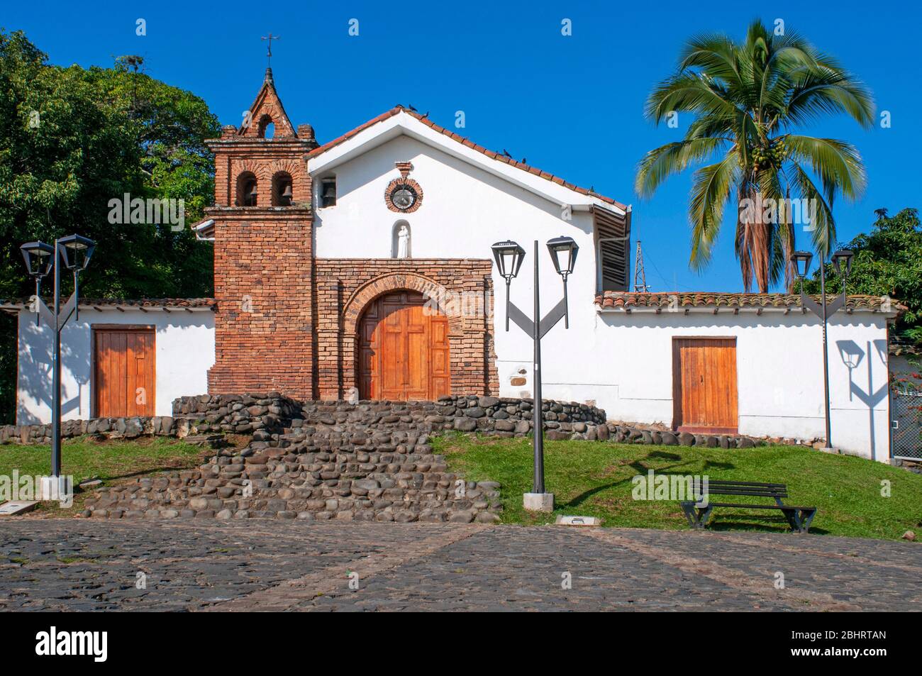 Iglesia o capilla de San Antonio en el barrio de San Antonio de Cali en
