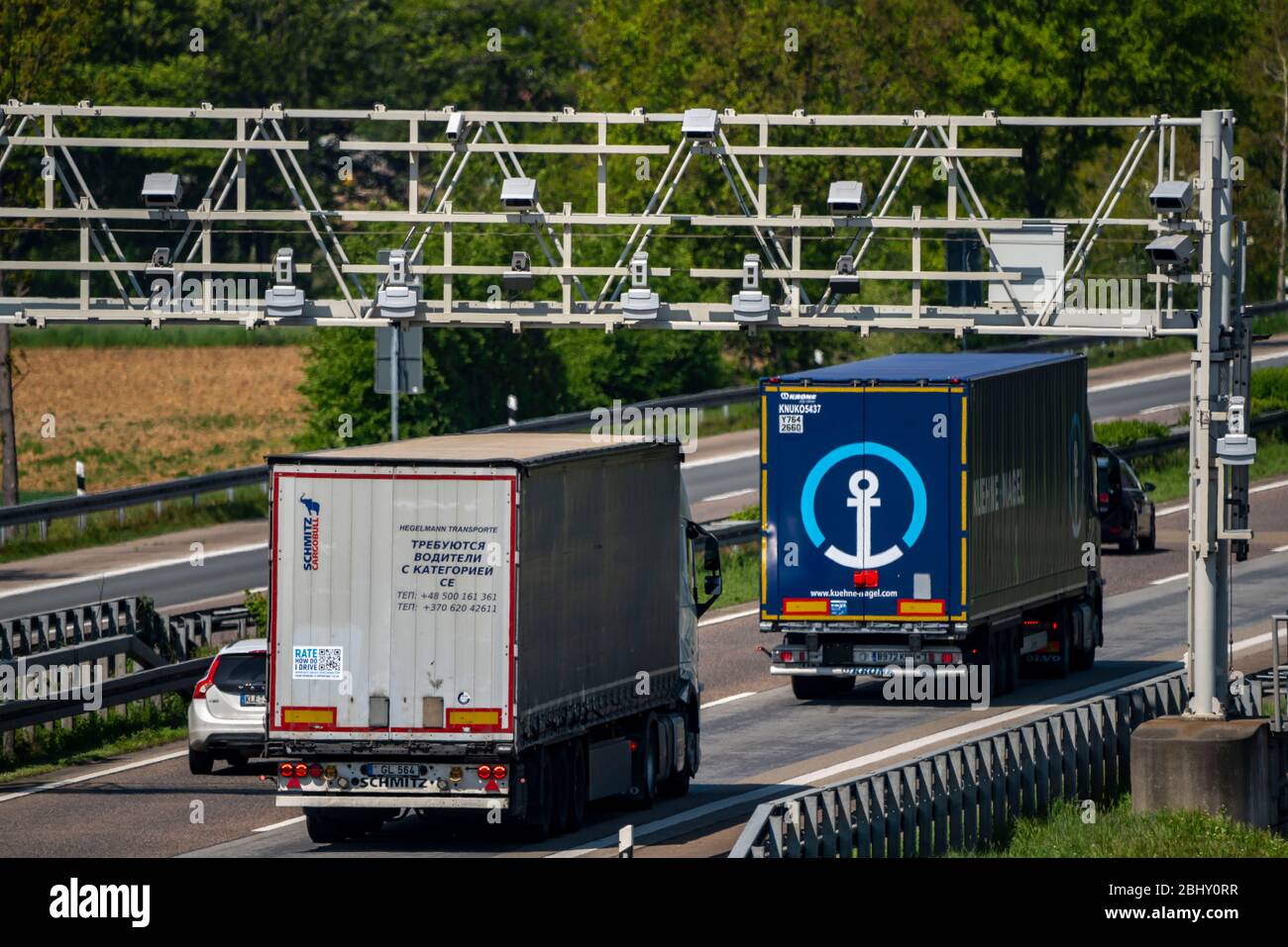 Puente de peaje, para registrar peajes de autopista, en la autopista A3 cerca de Hamminkeln, bajo Rin, NRW, Alemania, Foto de stock