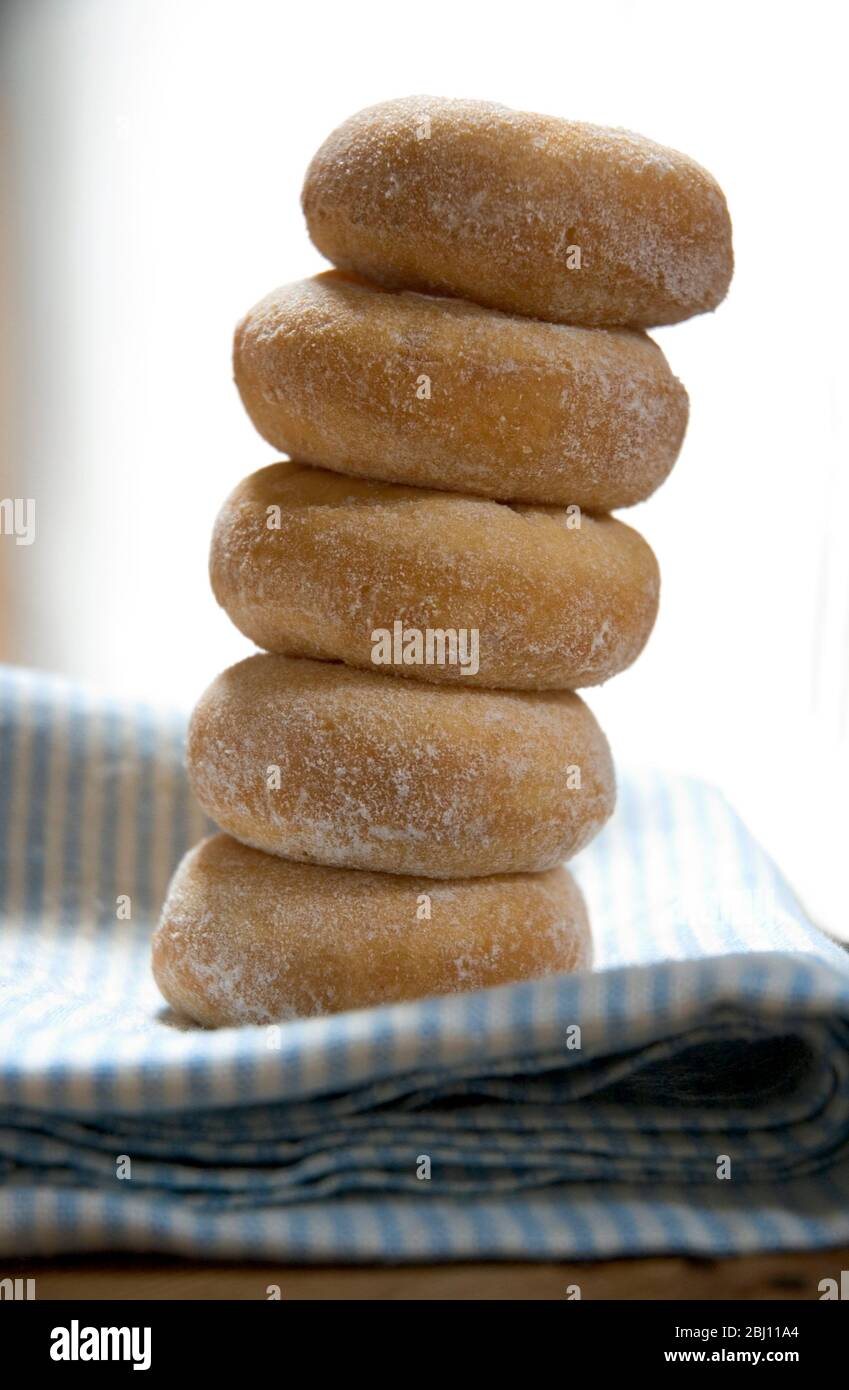 Mini rosquillas de anillo - Foto de stock