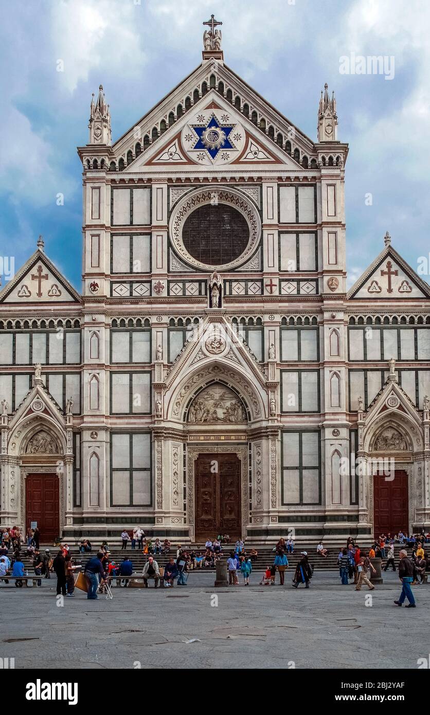 Italia Toscana - Florencia - Piazza Santa Croce - Basílica de Santa Croce Foto de stock