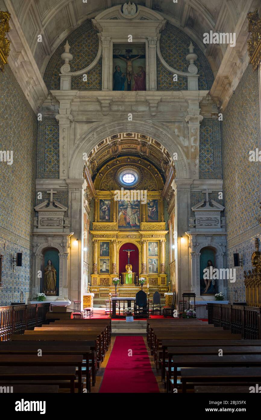 Iglesia de la Misericordia - Igreja da Misericordia, monumento de grado II del siglo XVII ornamentado de interés público en Aveiro, Portugal Foto de stock