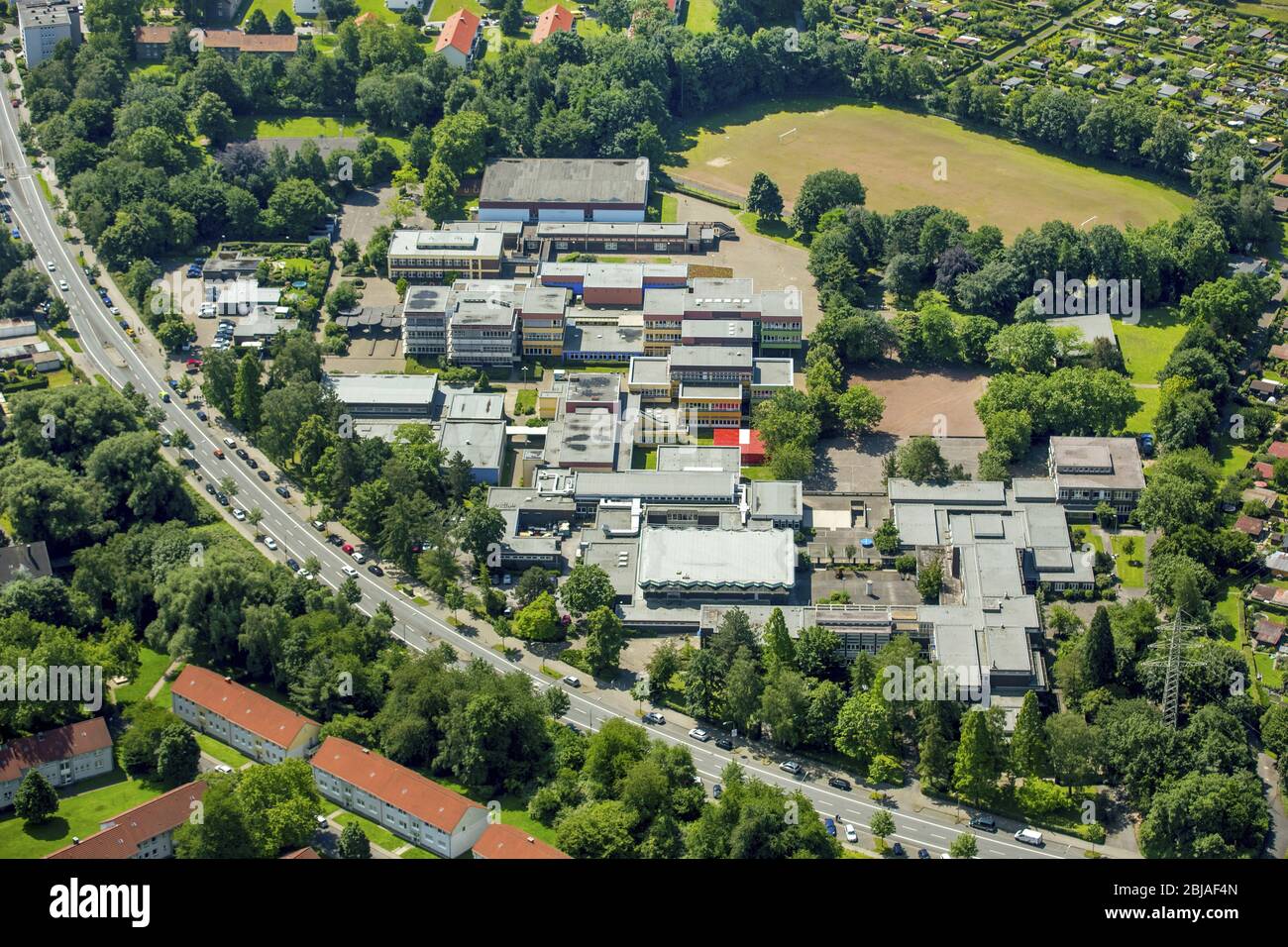 Terrenos escolares y edificios de las instituciones docentes episcopales am Stoppenberg en Essen, 23.06.2016, vista aérea, Alemania, Renania del Norte-Westfalia, Área de Ruhr, Essen Foto de stock